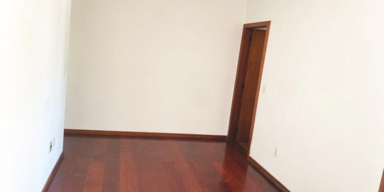 WhatsApp Image 2025-11-27 at 11.11.45 (2)